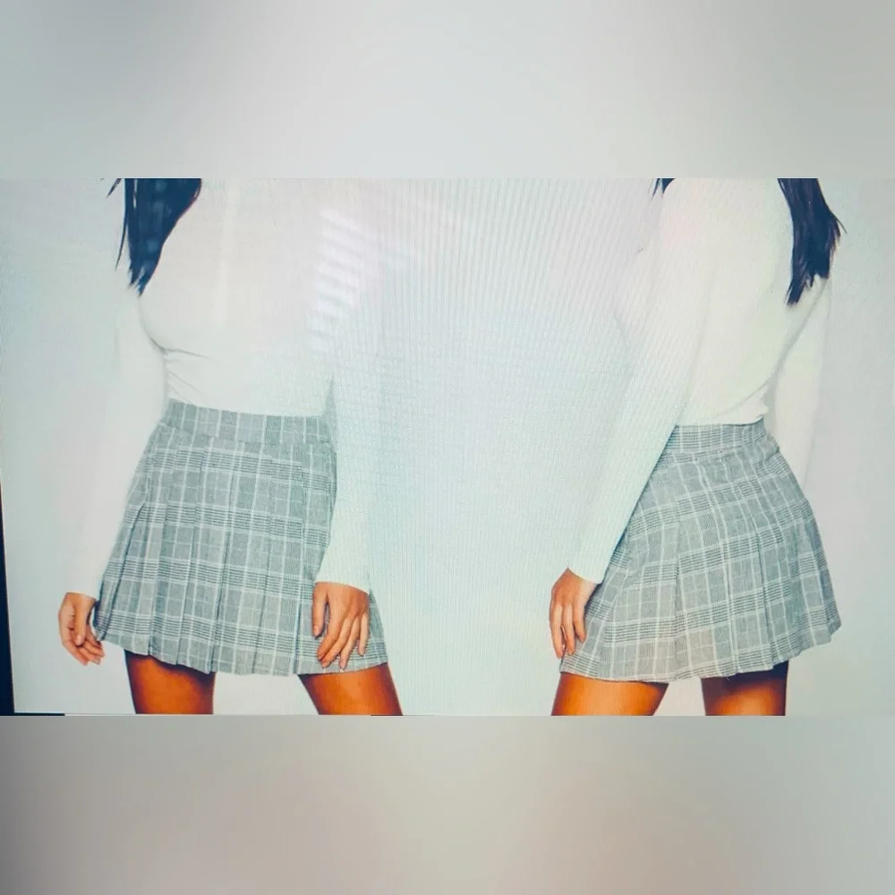 Boohoo-Woven Flannel Pleated Tennis Skirt-NWT🖤🖤